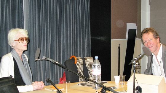 France Musique, studio 131... Françoise Hardy "Un long cygne argenté" ©Radio France - Annick Haumier / RF