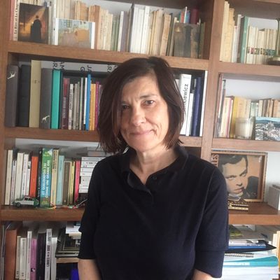 En dépit de l'absence de perspectives pour la réouverture des salles de cinéma et des difficultés de la filière, Catherine Corsini se débat pour son prochain film