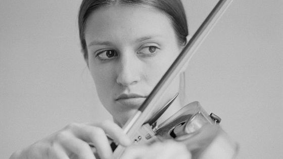 Viktoria Mulova ©Getty - Mike Lawn/Daily Express/Hulton