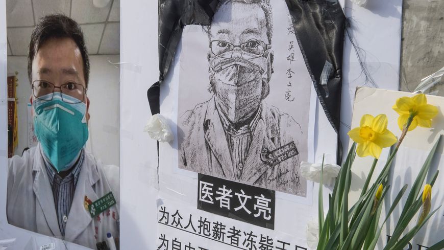 Devenu un héros national pour une partie de la population chinoise, le docteur Li Wenliang, 34 ans, avait été arrêté par les autorités chinoises pour avoir lancé l'alerte sur le coronavirus, fin décembre. Il est mort de la maladie le 7 février.