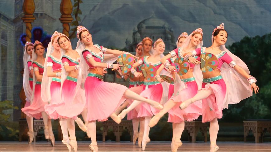 La Bayadère par le ballet du théâtre du Kremlin