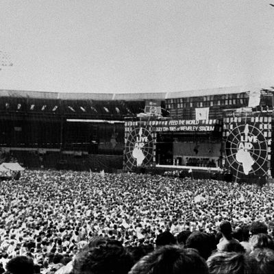 Image d'archive du Live Aid à Londres. Si la foule ne sera pas de mise ce weekend, espérons que le message sanitaire résonne aussi fort que ce 13 juillet 1985