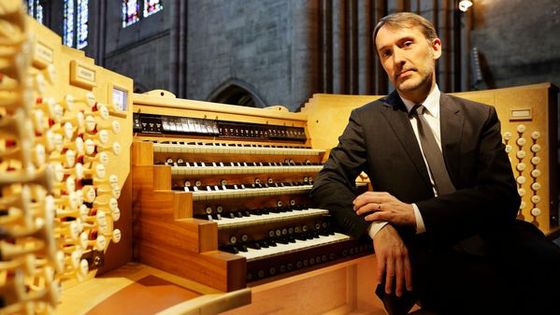 L'organiste Olivier Latry - Deyan Parouchev