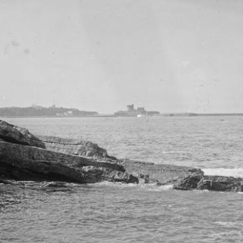 Saint-Jean-de-Luz : la côte et le fort de Socoa - 1925. Photo: Agence Rol