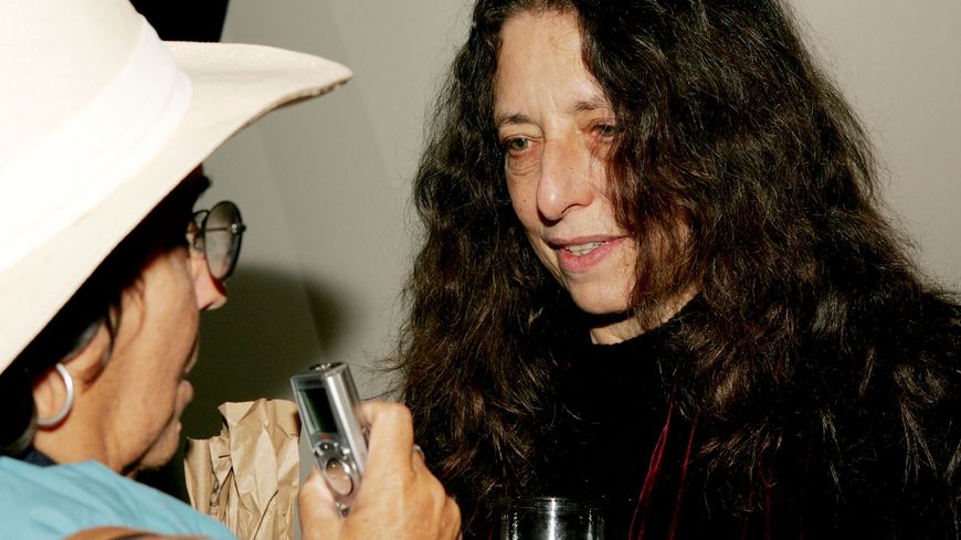 La philosophe et psychologue Carol Gilligan au lancement de la campagne mondiale du V-Day (mouvement mondial contre la violence faites aux femmes et aux filles), le 28 février 2005 à New York.