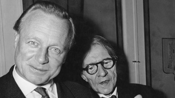 Le chef d'orchestre André Cluytens avec le pianiste Alfred Cortot (à droite) ©Getty - Photo by Keystone/Hulton Archive/Getty Images