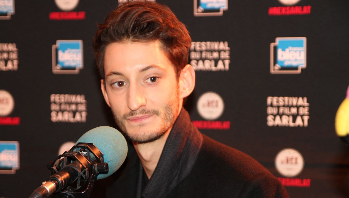Bretagne Des Enfants Recherches Pour Tourner Dans Un Film Avec Pierre Niney