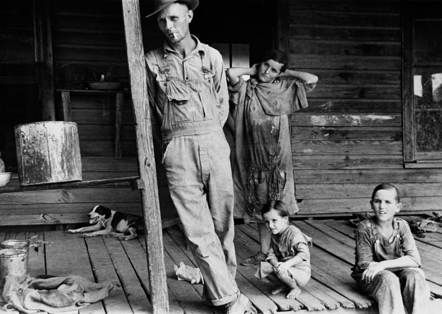 Une famille pendant la Grande Dépression ; photographie de Walker Evans.