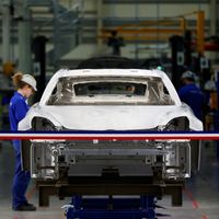 Photo prise dans l’usine Renault de Dieppe sur une chaîne de production de l’Alpine, le 14 décembre 2017.