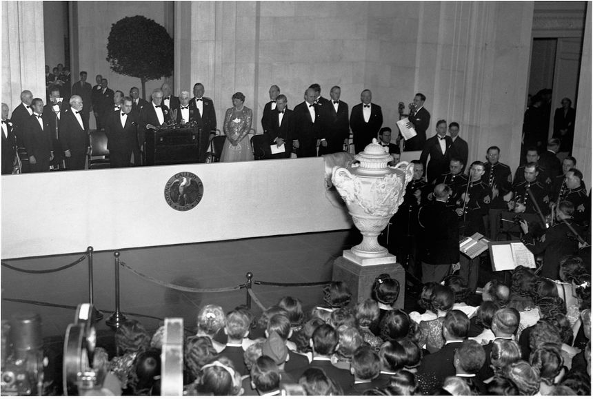 Le président Franklin D. Roosevelt inaugure la National Gallery of Art, Washington, 1941.