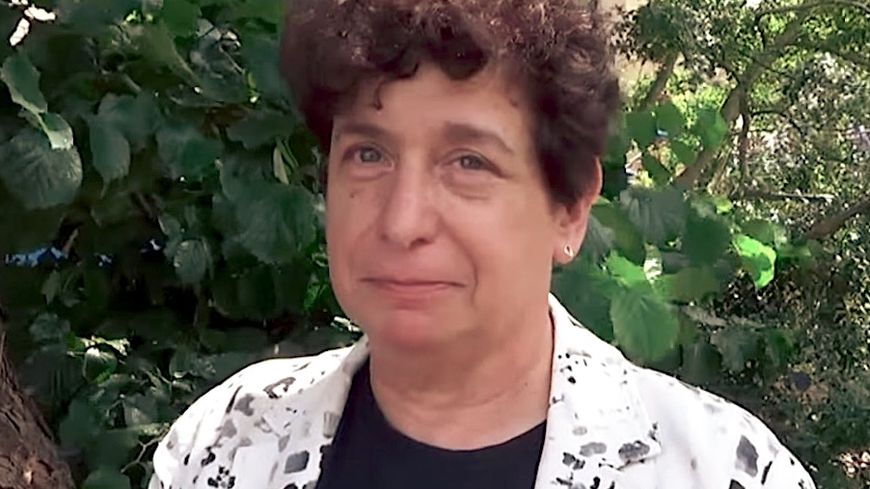 La politologue Joan Tronto interviewée sur l'éthique des soins