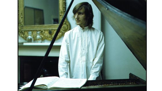 Trevor Pinnock at the Victoria and Albert Museum, London, United Kingdom, 1973 - Jeremy Fletcher/Redferns