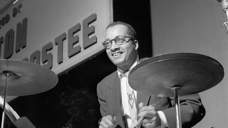 Gordon "Specs" Powell