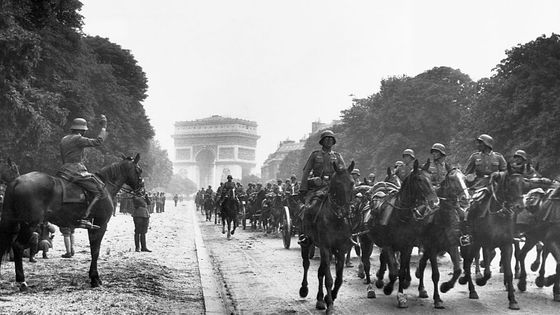 Défilé des troupes allemandes avenue Foch à Paris le 14 juin 1940 ©Getty - Historical