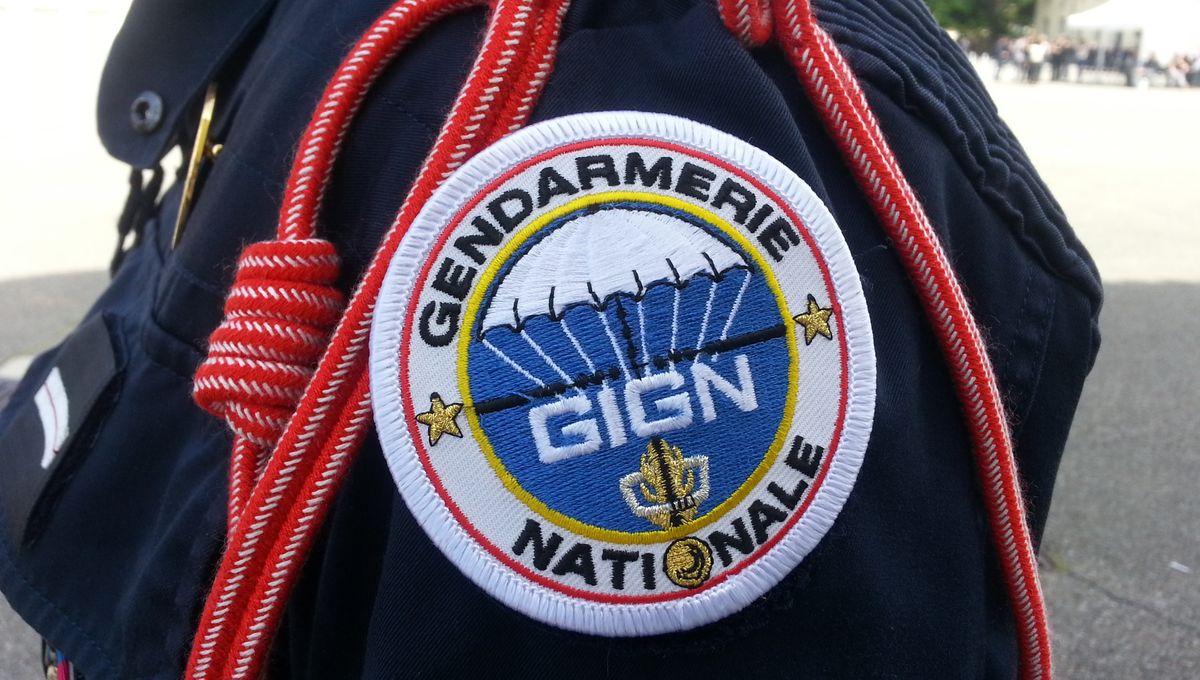 Un RDV se termine bien pour une dame et une jeune Un RDV se termine bien pour une dame et une jeune