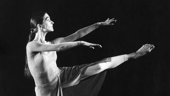 Pina Bausch, dansant dans le Folkwang Ballet d'Essen, en 1971 ©Getty - ullstein bild