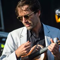 Le chanteur et musicien Andrew Bird en concert au Forecastle Festival à Louisville Waterfront Park le 14 juillet 2019 à Louisville, Kentucky.