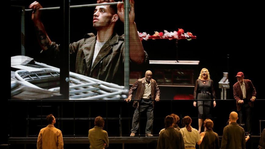 Grandeur et décadence de la ville de Mahagonny de Kurt Weill dans la mise en scène d'Ivo Van Hove (Aix 2019)