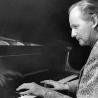 Kempff, Wilhelm - Pianist, composer, Germany*25.11.1895-23.05.1991+playing the piano - Photographer: Charlotte Willott- 1953Vintage property of ullstein bild