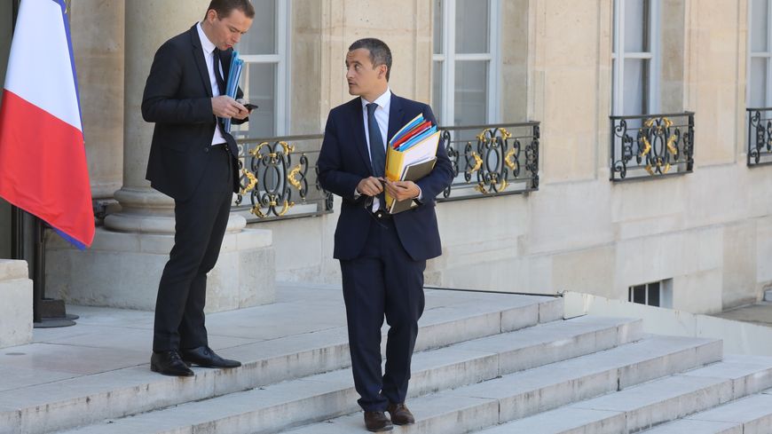 Olivier Dussopt et Gérald Darmanin quittant l'Elysée, en juillet 2019.