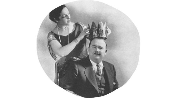 The Crowning of Whiteman as the "King of Jazz." Source: Photograph reproduced from Whiteman and McBride, Jazz. q1926 J. H. Sears & Co. Incorporated; The Curtis Publishing Company.