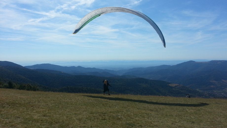 Un parapentiste gravement bless� apr�s une chute au Col du Tourmalet