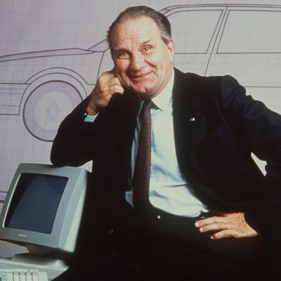 Photo datée de 1986 du PDG de Renault Georges Besse qui fut assassiné devant son domicile le 17 novembre 1986 par deux terroristes du groupe Action Directe.