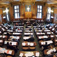 La salle du Conseil de Paris, à l'Hôtel de Ville dans la capitale
