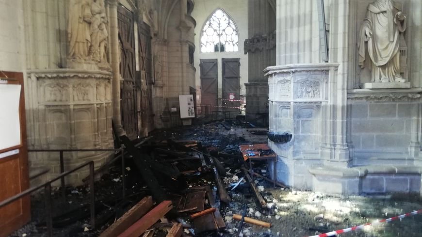 Destruction du grand orgue de la Cathédrale de Nantes : le témoignage de Michel Bourcier, organiste titulaire
