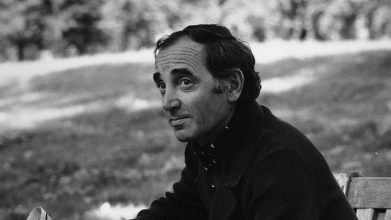Charles Aznavour en 1974 ©Getty - Doug McKenzie