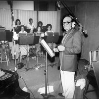 Ennio Morricone en studio à Los Angeles (1977)