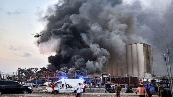 Deux terribles déflagrations ont détruit une large partie de la capitale libanaise provoquant un chaos. ©AFP - STR