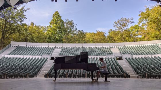 Gaspard Dehaene en répétition au Festival de La Roque d'Anthéron