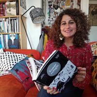 Zeina Abirached dans son studio parisien en novembre 2019, à l'occasion de la sortie de Prendre refuge, publié avec Mathias Enard.