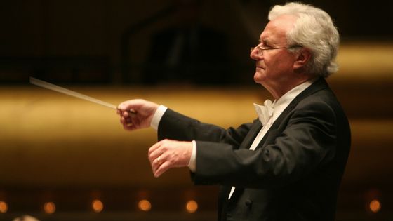 Sir Colin Davis, chef d'orchestre (Weybridge, 25 septembre 1927 - Londres, 14 avril 2013) ©Getty - Photo by Hiroyuki Ito/Getty Images