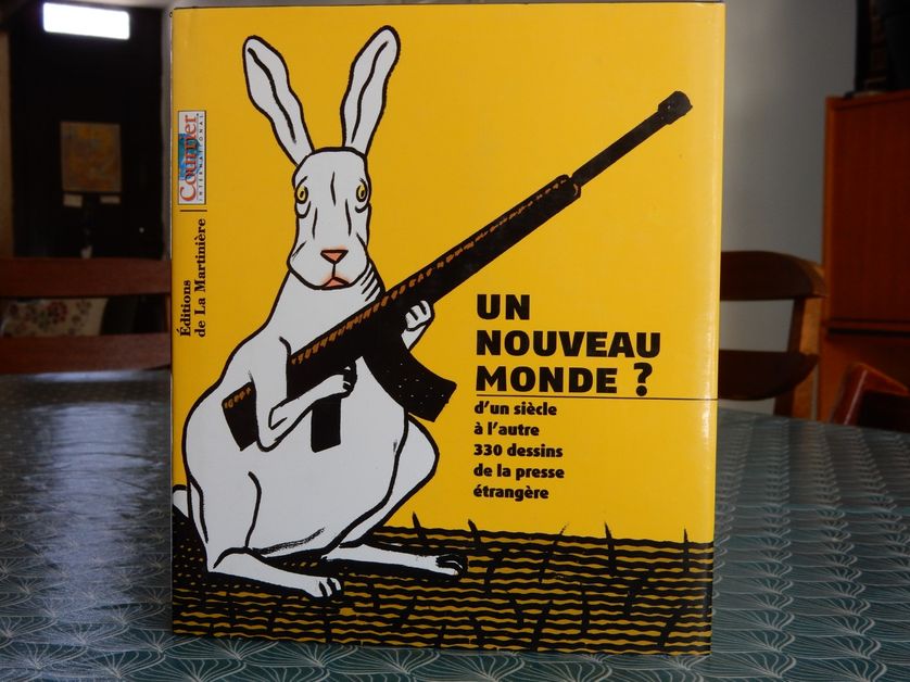 Le catalogue de l'exposition culte du dessinateur de presse Thibaut Soulcié