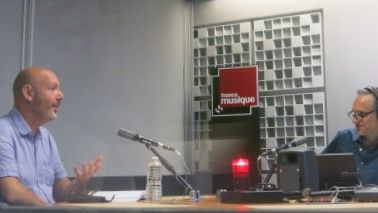 France Musique, studio 361... Fabien Roussel, violoniste et pédagogue & Le producteur Philippe Venturini (g. à d.)
