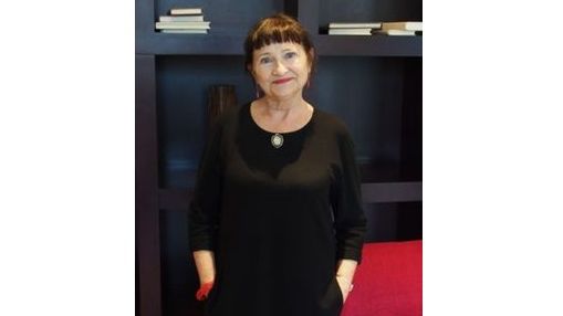 La cinéaste et ethnomusicologue Jacqueline Caux