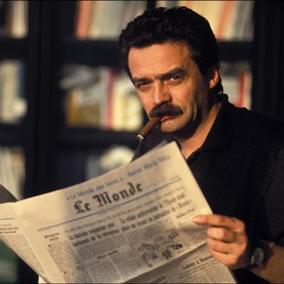 Edwy Plenel au journal Le Monde, le 4 mars 1993, à Paris, France