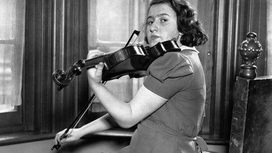 Ida Haendel vers 1938 ©Getty - Hulton-Deutsch /Collection Corbis