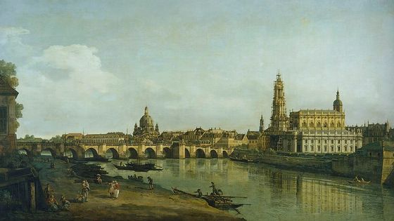 "Vue de Dresde depuis la rive droite de l'Elbe sous le Pont Auguste" par Canaletto (1721-1780) - DEA/E. LESSING/Getty Images