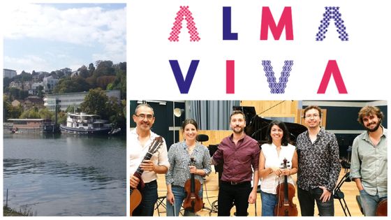 Le compositeur Daniel Alvarado, debout avec lunettes et chemise à motifs, entouré par Pablo Marquez à la guitare ; Ezequiel Spucches au piano ; Ana Millet au violon ; Lucia Peralta à l'alto ; et Louis Rodde au violoncelle - Pierre Riandet