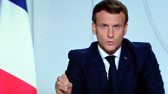 Le monde culturel est contraint de se mettre à l'arrêt suite au discours d'Emmanuel Macron obligeant tous les lieux culturels à fermer ©Maxppp - Alexandre MARCHI