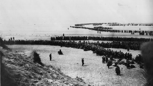 La défaite de 1940, un réservoir des fantasmes sur le délitement national, aujourd’hui réévaluée
