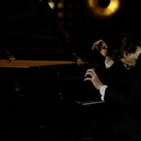 Alexandre Kantorow joue la Danse macabre de Camille Saint-Saëns aux Victoires de la musique 2019.