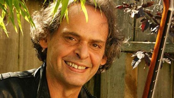 Roland Dyens - Dean Kamei