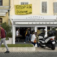 Le coronavirus va-t-il amener la "dictature sanitaire" ?