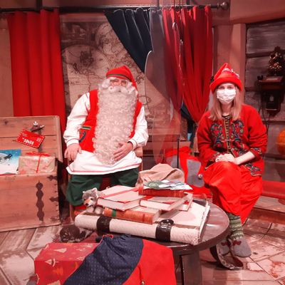Rovaniemi, cercle polaire arctique, Laponie. Même le Père Noël doit s'adapter au covid