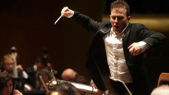 Yannick Nezet-Seguin dirigeant l'Orchestre Philarmonique de Rotterdam au Avery Fisher Hall le 19 février 2010 pour le "Concerto pour orchestre" de Bartok ©Getty - Hiroyuki Ito