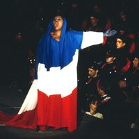 La cantatrice Jessye Norman interprétant La Marseillaise à Paris en 1989 lors du bicentenaire de la Révolution Française.